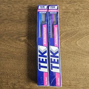 Vtg Tek Professional Toothbrush Straight Medium Bristles Comfort Handle Lot 2